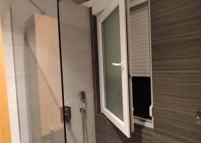 Lemon Center Self Check In * 티라나