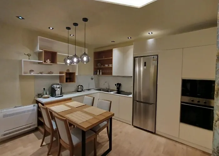 Lemon Center Self Check In 티라나