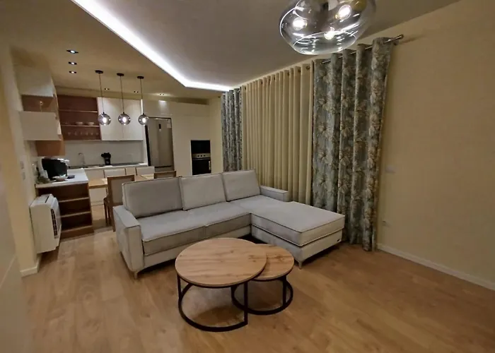 Lemon Center Self Check In * 티라나