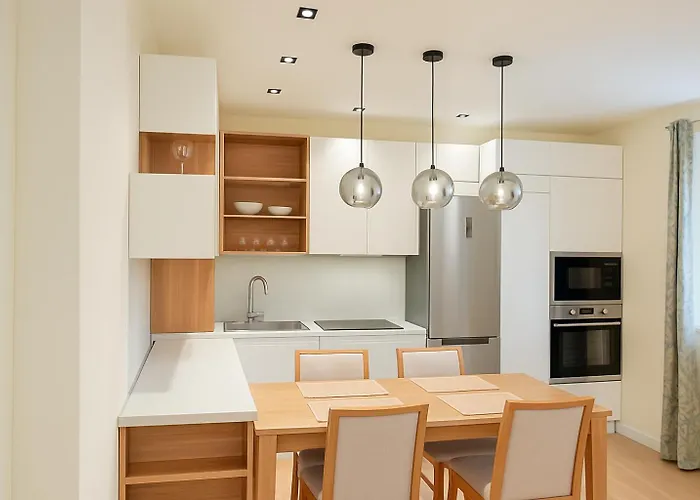 Lemon Center Self Check In 티라나